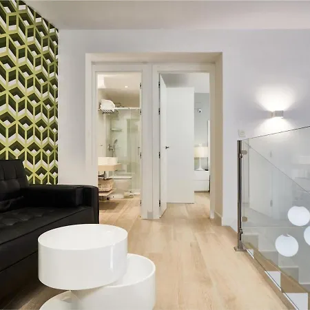 7 Ventanas Apartment Seville
